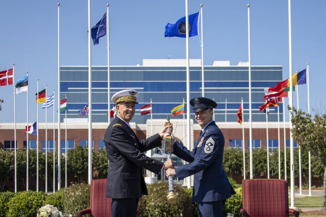 alt_new_command_senior_enlisted_leader_chief_master_sergeant_brion_p_blais